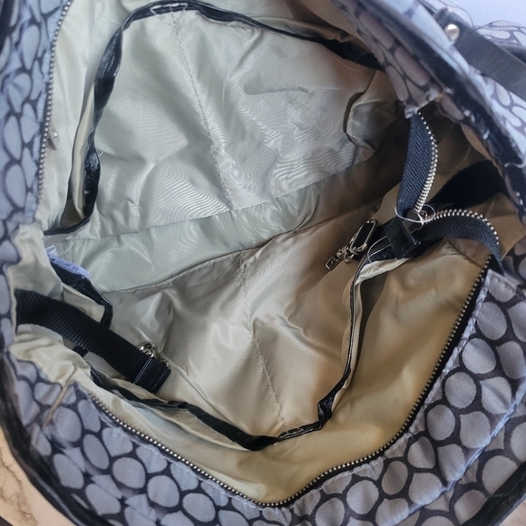 Skip hop studio diaper bag - Picture 7 of 8